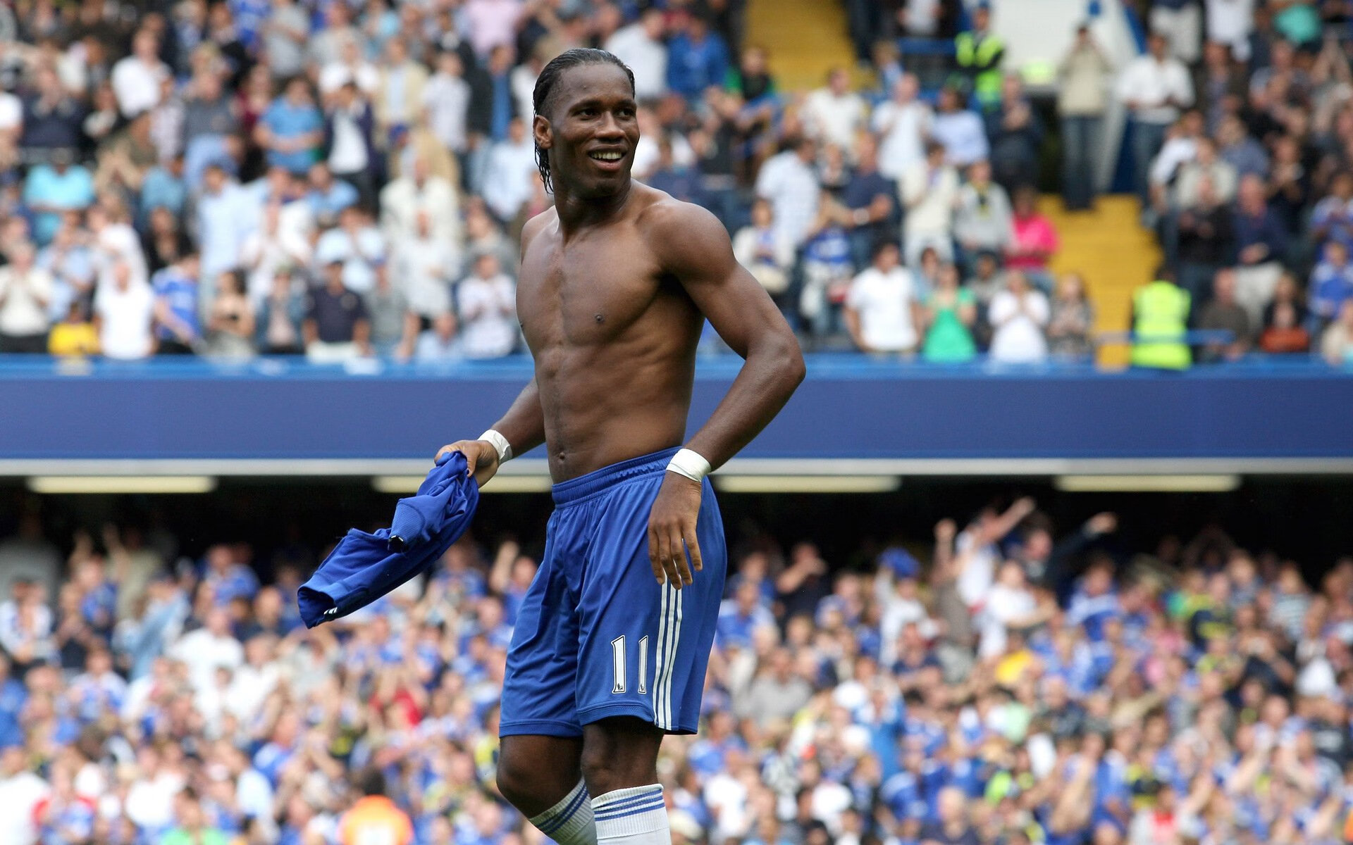 欧冠小组赛：布鲁日虽未出线却零封拜仁和巴黎 被誉为“巨头杀手”